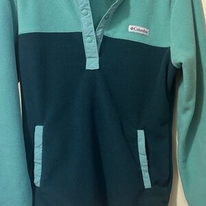 Columbia Teal and Dark Teal Fleece Pullover